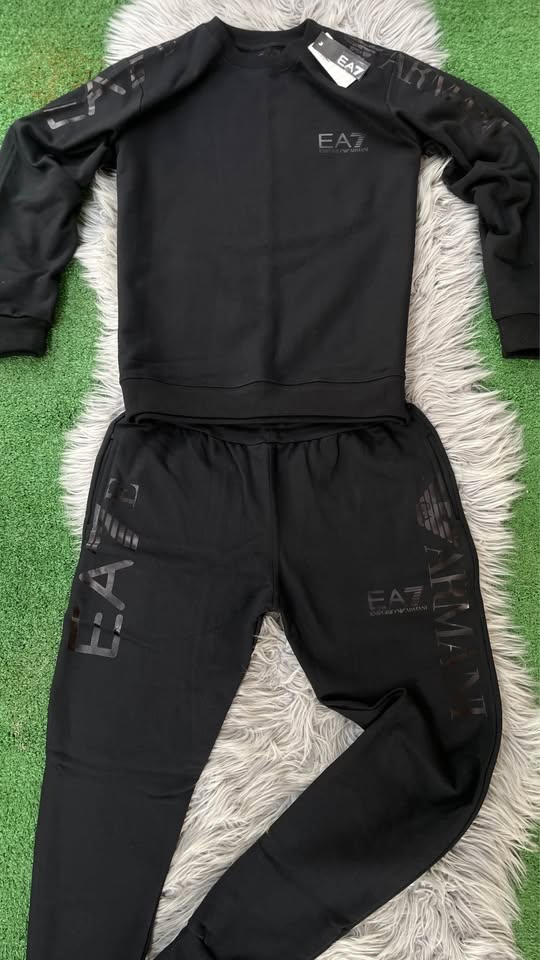 Conjunto EA7 v2