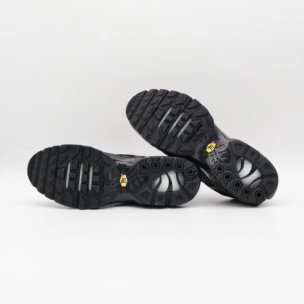 Nike Air Max Plus Negras