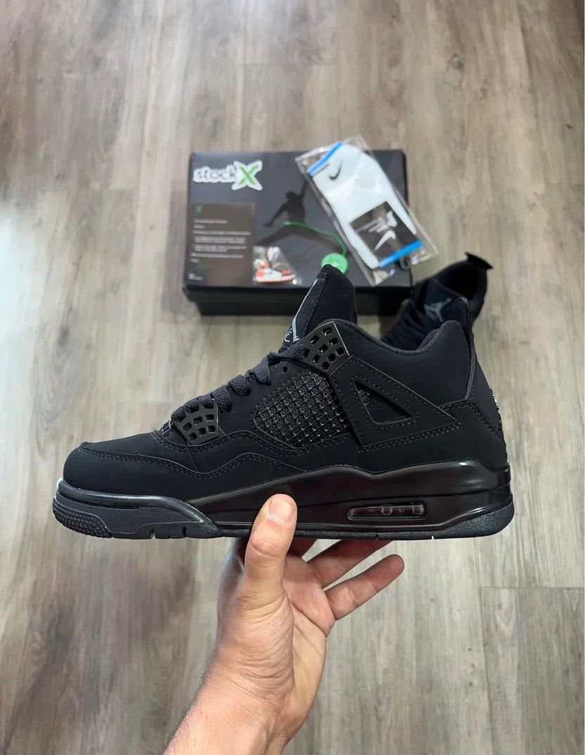 Retro 4 Black Cat