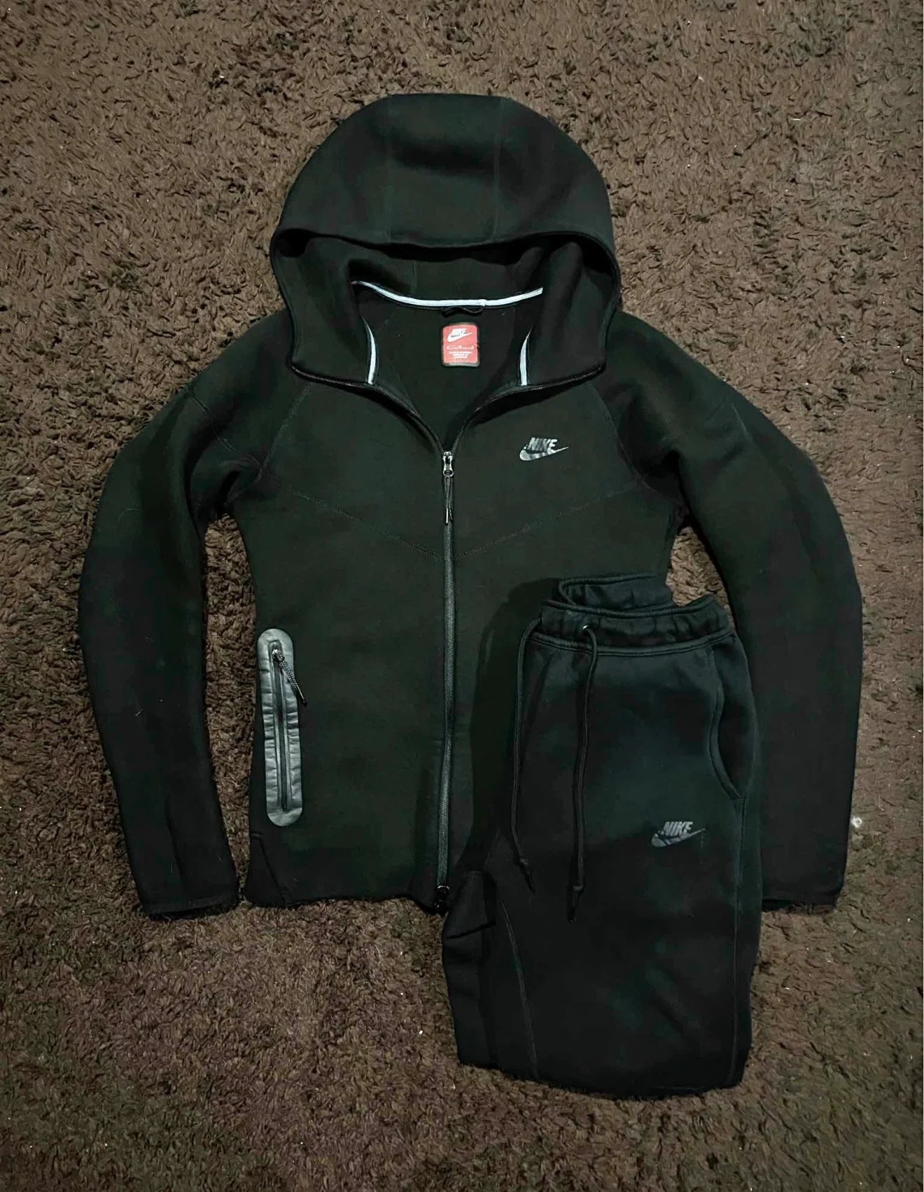 Conjunto Nike Tech
