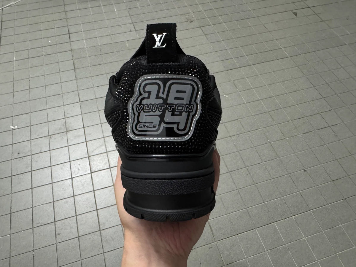 Louis Vuitton Skate Sneaker Crystal Negro