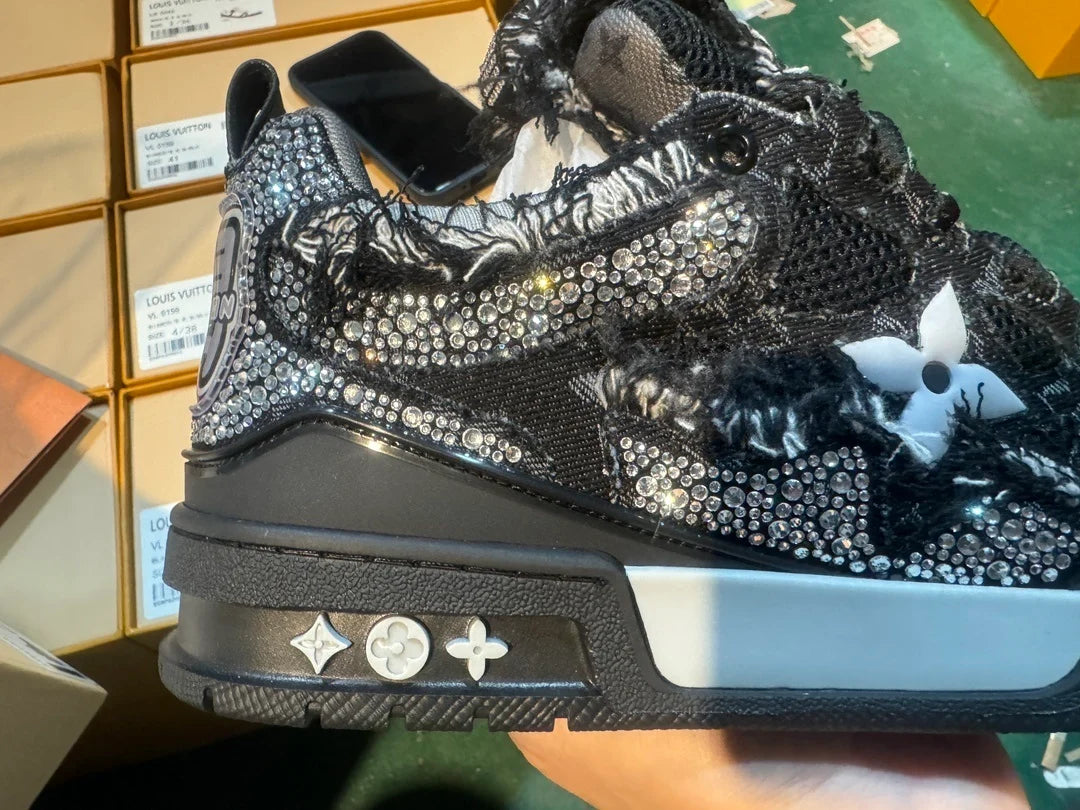 Louis Vuitton Skate Sneaker Swarovski Monogram Negro