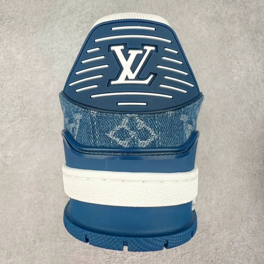 Louis Vuitton Trainer Sneaker Azul
