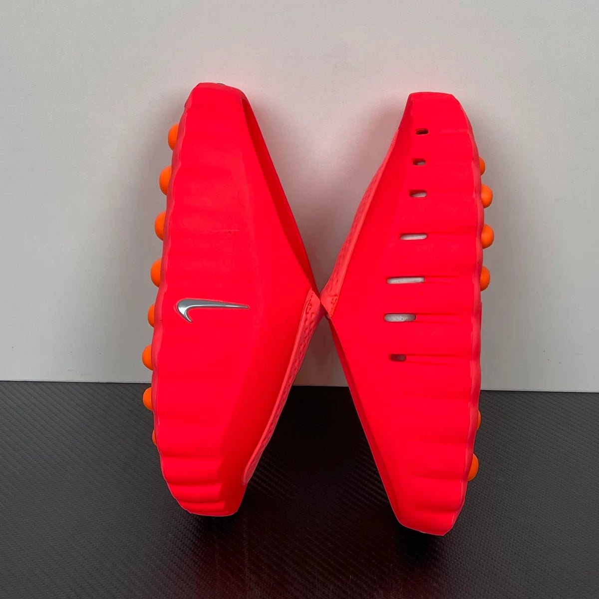 Nike Mind 001 Slide Solar Red