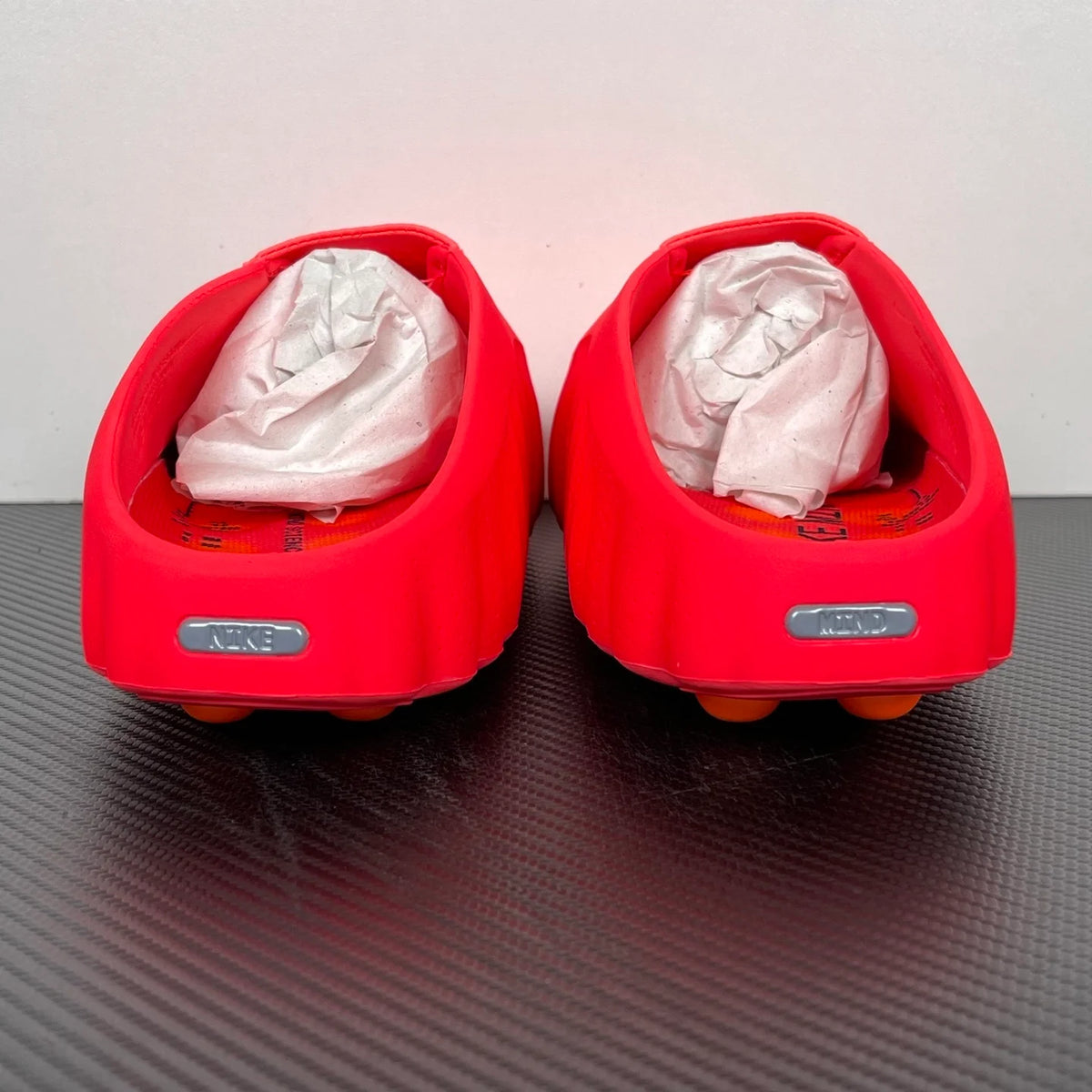 Nike Mind 001 Slide Solar Red